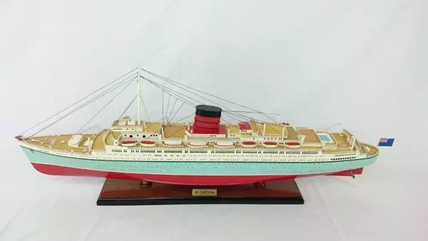 Ocean Liner Rms Caronia Model (3)