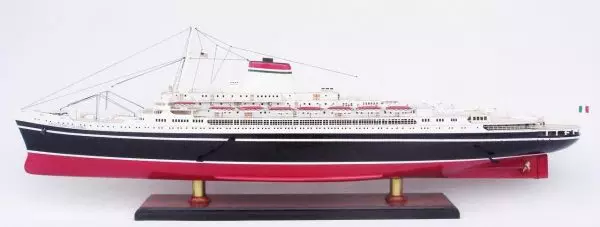 Ocean Liner SS Cristoforo Colombo Model 12 Ocean Liner Ss Cristoforo Colombo Model (5)