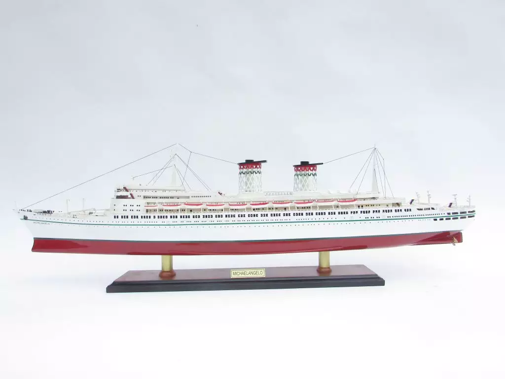Ocean Liner SS Michelangelo Model Lenght 87 18 Ocean Liner Ss Michelangelo Model (4)