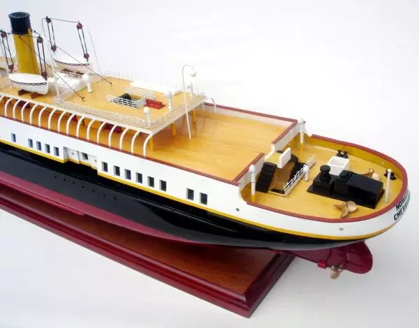 Ocean Liner Ss Nomadic Model (3)