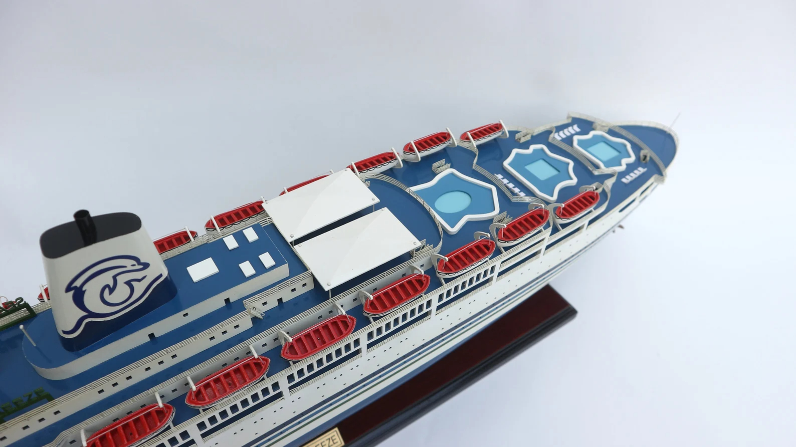 Ocean Liner SS Sea Breeze Model Lenght 61 13 Ocean Liner Ss Sea Breeze Model Lenght 61