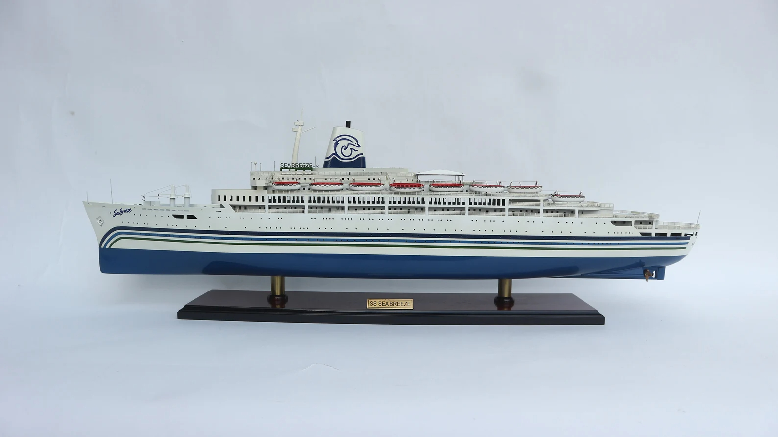 Ocean Liner SS Sea Breeze Model Lenght 61 17 Ocean Liner Ss Sea Breeze Model Lenght 61