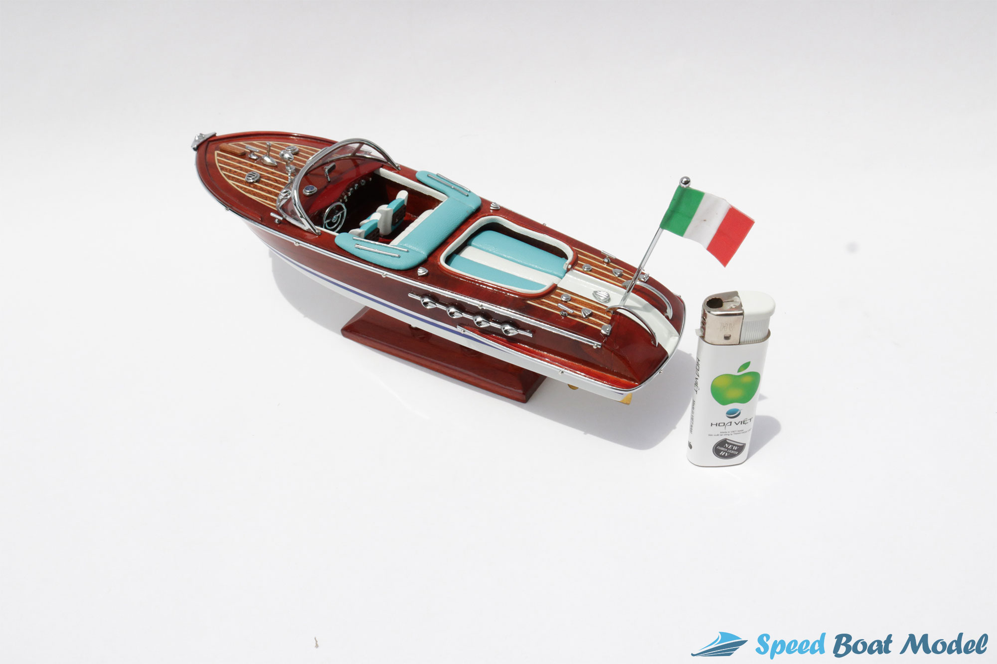 Riva Aquarama 25 Classic Speed Boat Model 9.8