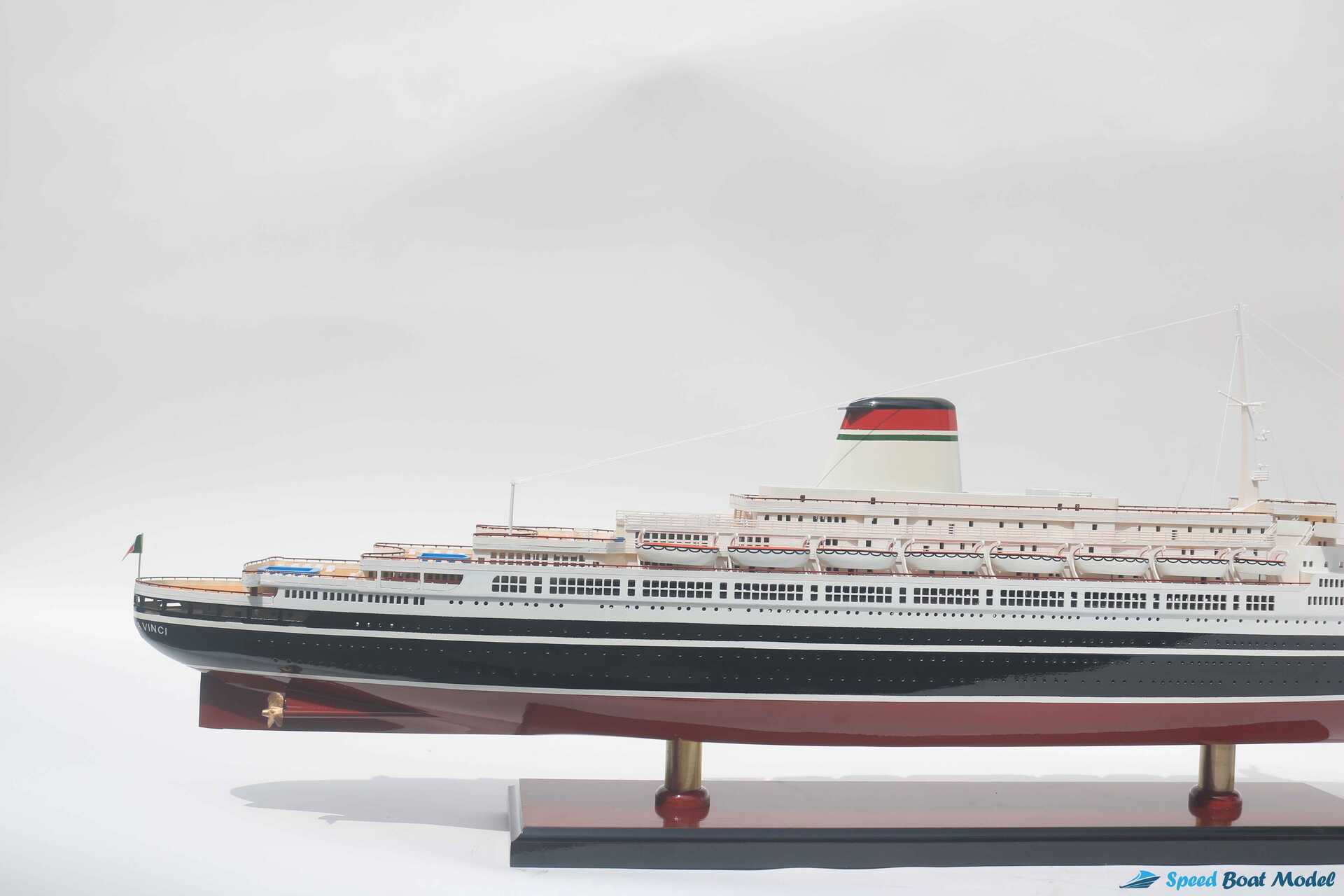 Ss Leonardo Da Vinci Black & Red Hull Ocean Liner Model (7) Speed Boad Model Ss Leonardo Da Vinci Black & Red Hull Ocean Liner Model (7) Speed Boad Model