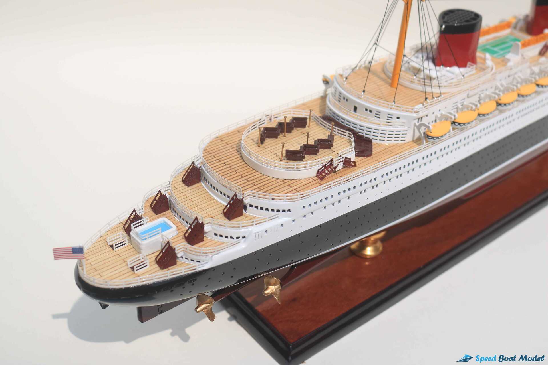 Ss Normandie Cruise Ship Model (1) Speed Boad Model Ss Normandie Cruise Ship Model (1) Speed Boad Model