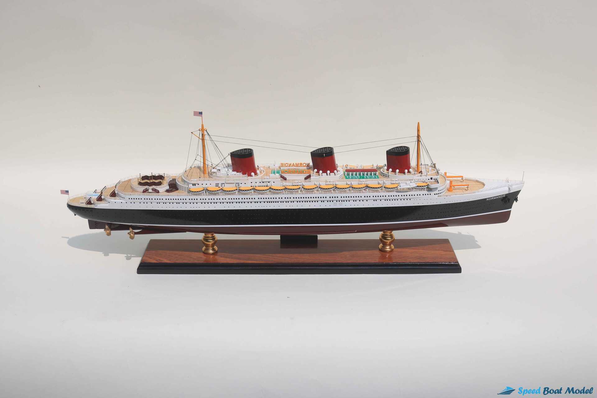 Ss Normandie Cruise Ship Model (7) Speed Boad Model Ss Normandie Cruise Ship Model (7) Speed Boad Model