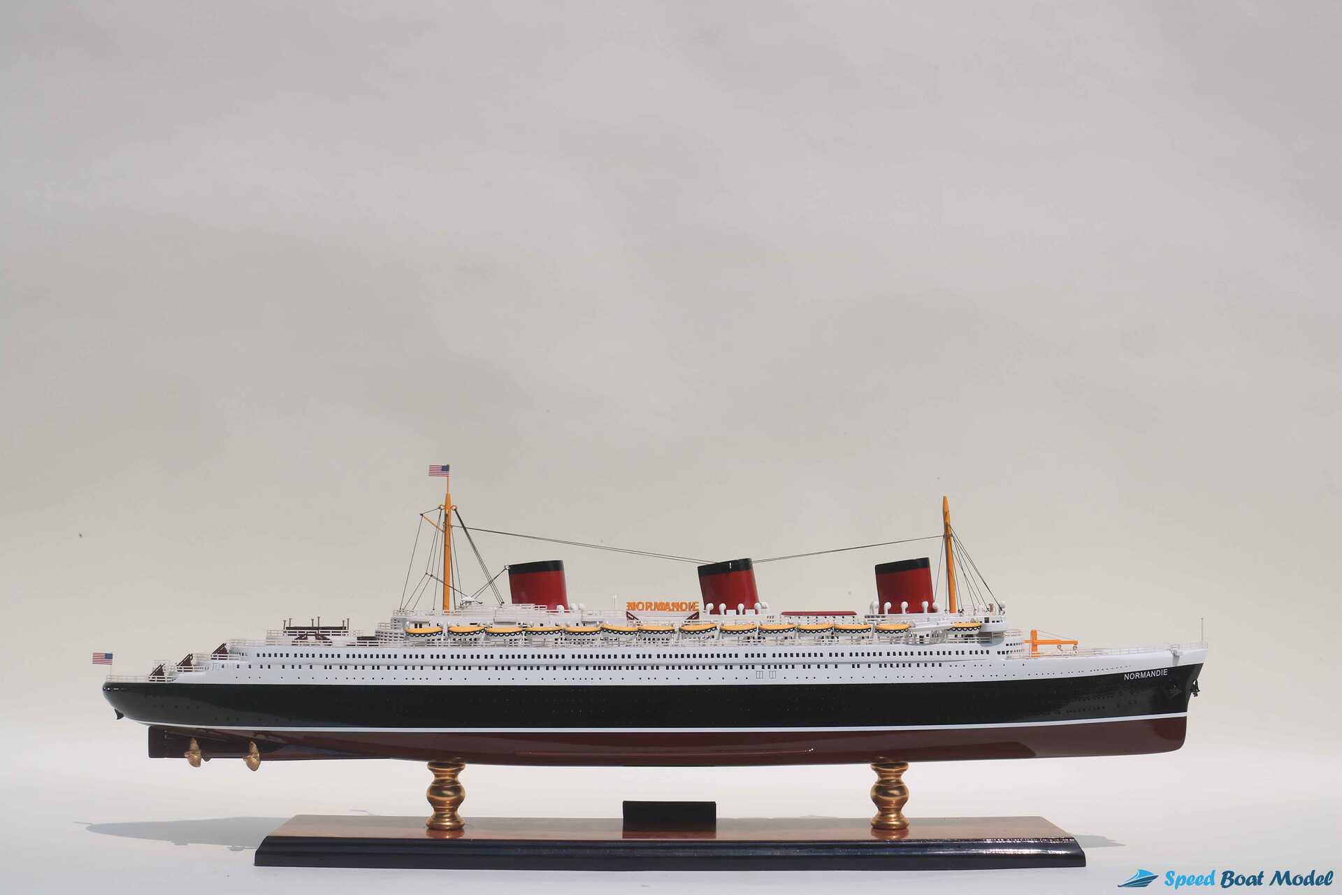 Ss Normandie Cruise Ship Model (8) Speed Boad Model Ss Normandie Cruise Ship Model (8) Speed Boad Model