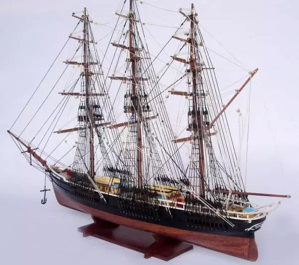 Tall Ship Flying Cloud Model Lenght 72/92 11 Tall Ship Flying Cloud Model (3)