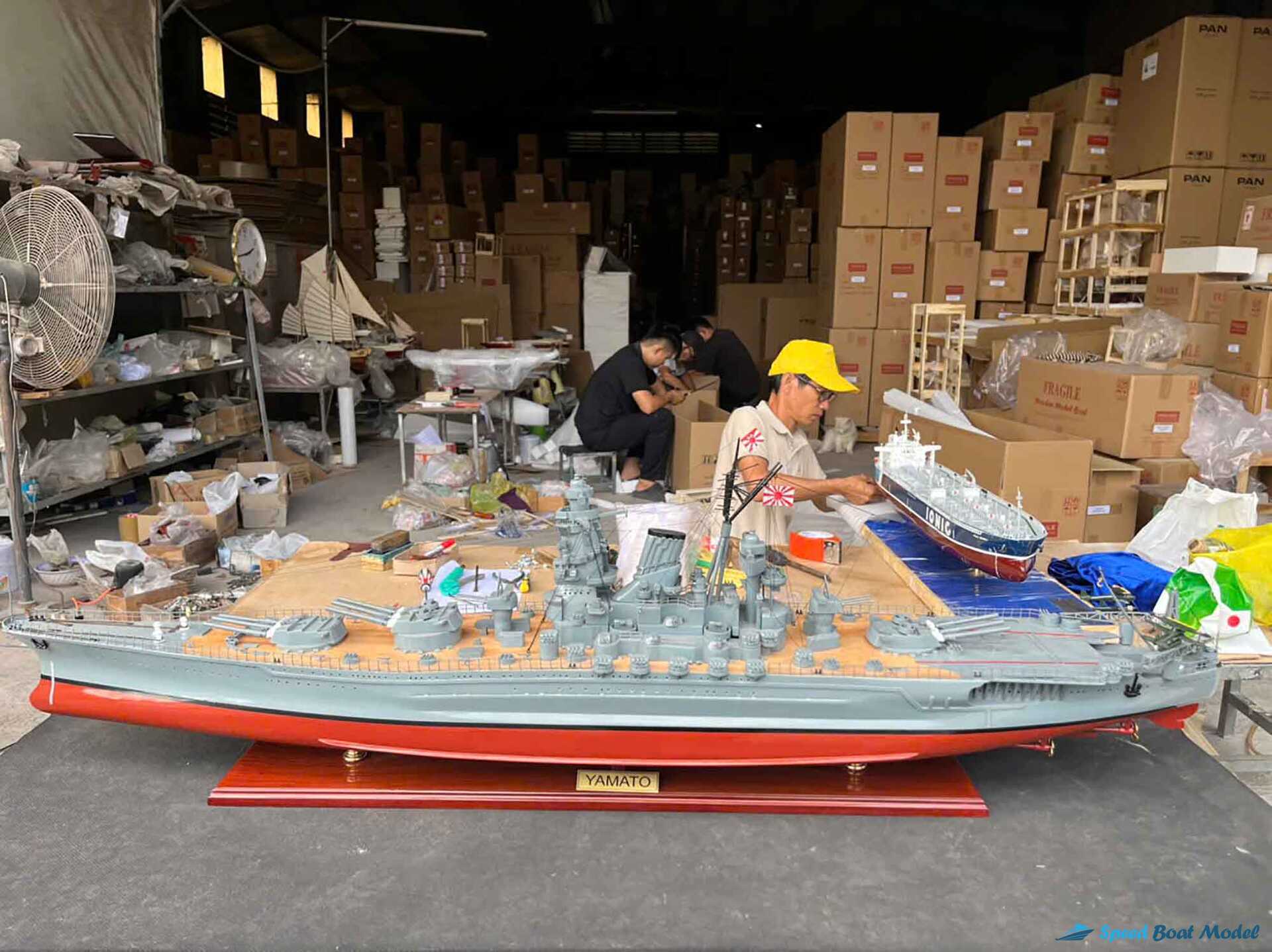 Yamato Japanese Battles Ship Model (2) Speed Boad Model Yamato Japanese Battles Ship Model (2) Speed Boad Model