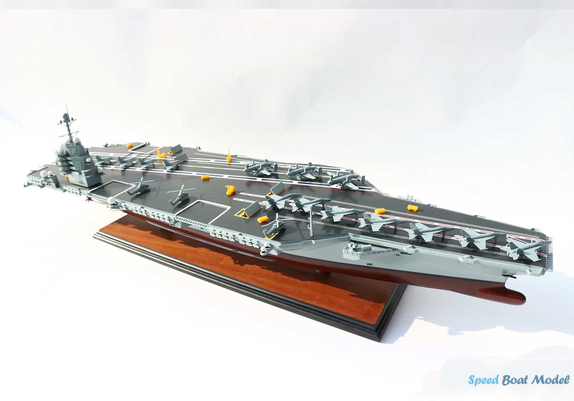 Aircraft Carrier Uss Gerald Ford Warship Model