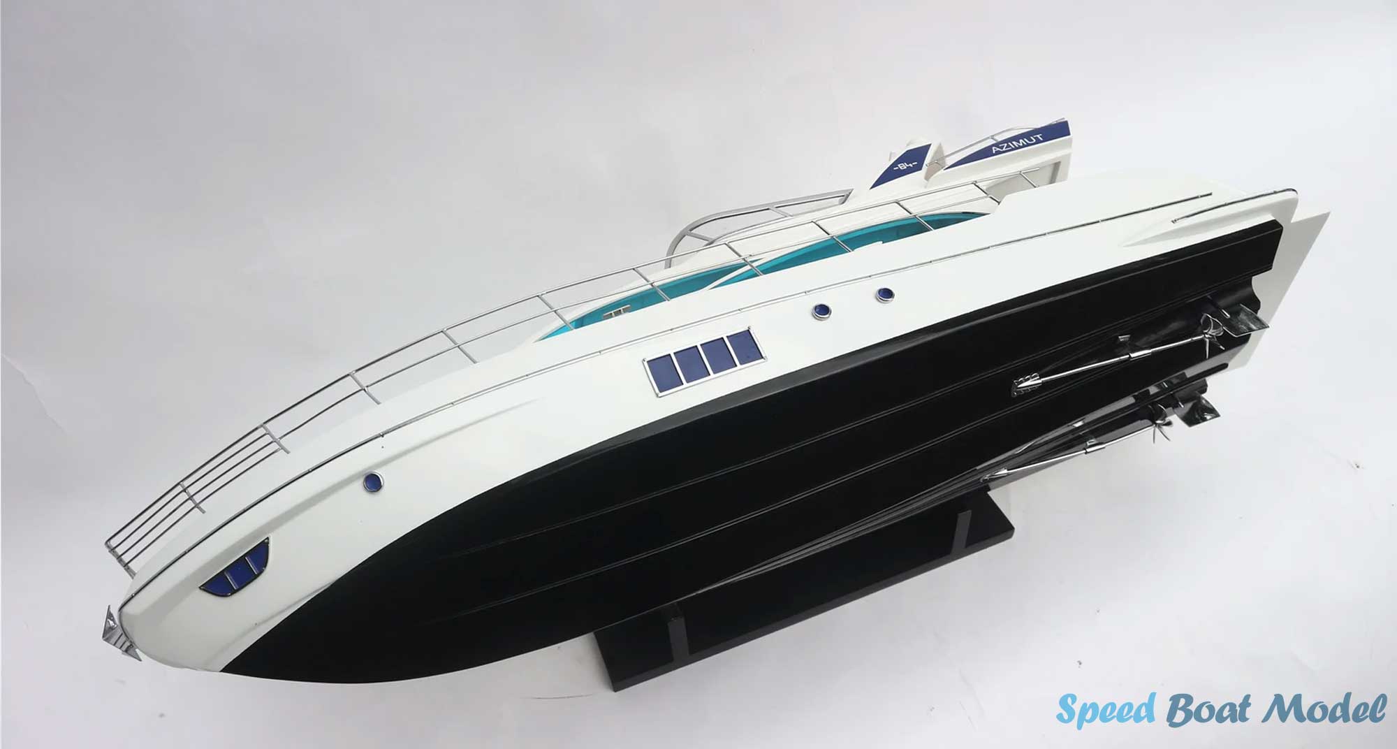 Azimut 64 Black Hull Modern Yachts Model 33.5