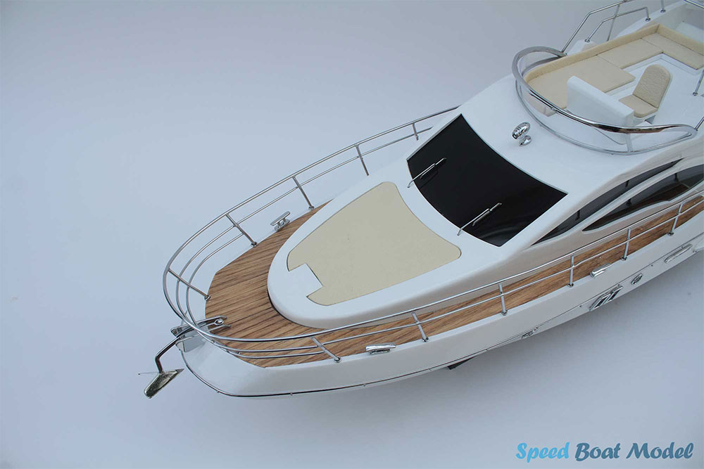 Azimut 40 Modern Yachts Model 23.6