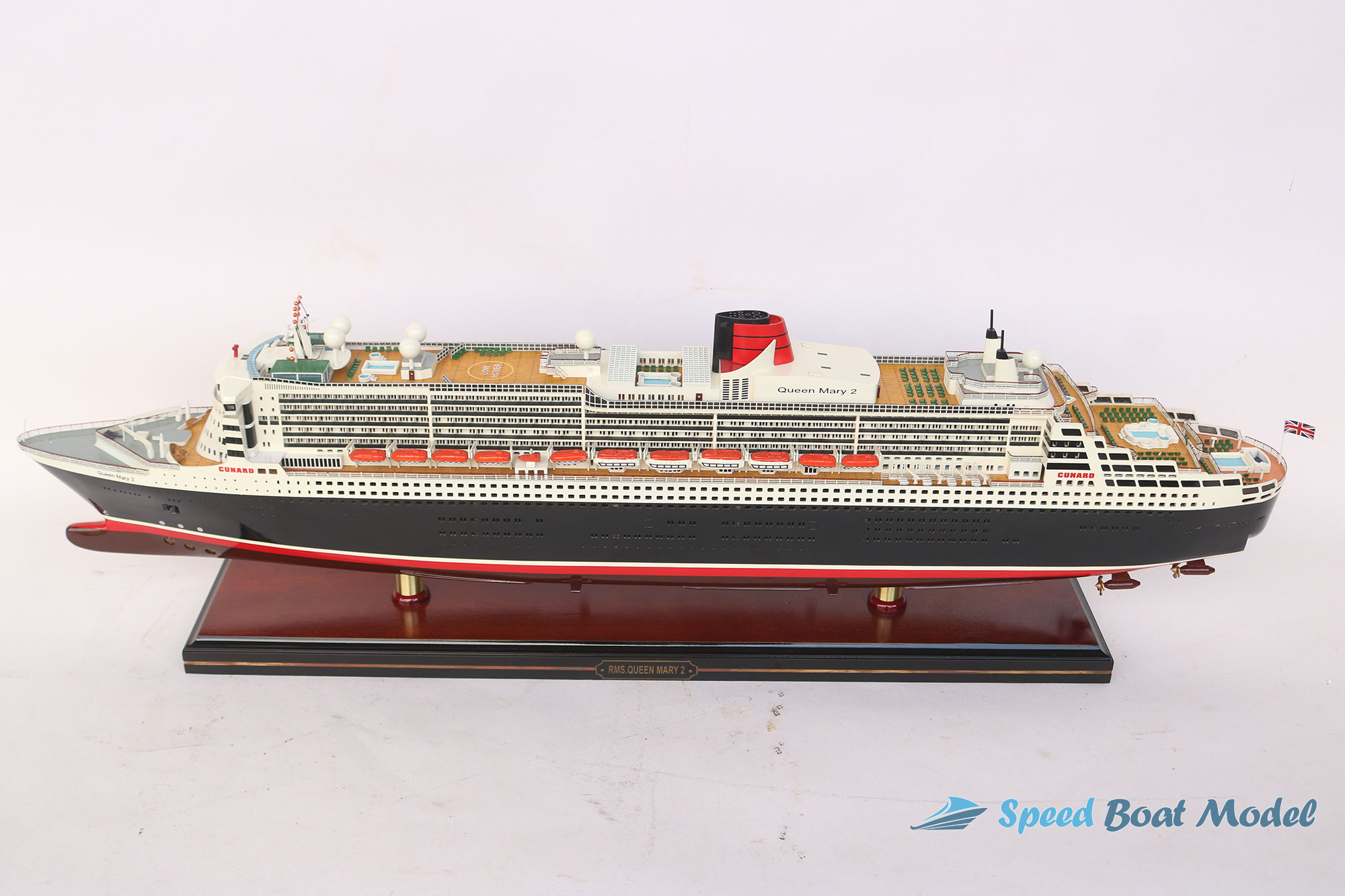Rms Queen Mary 2 Ocean Liner Model 34.3"