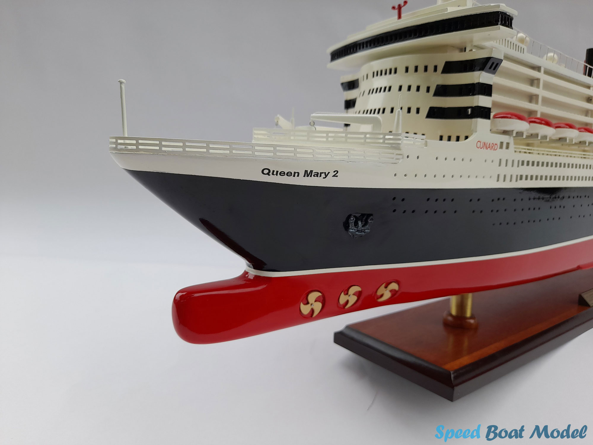 Rms Queen Mary Cruise Liner Model 39.3" 15 Rms Queen Mary Cruise Liner Model 39.3