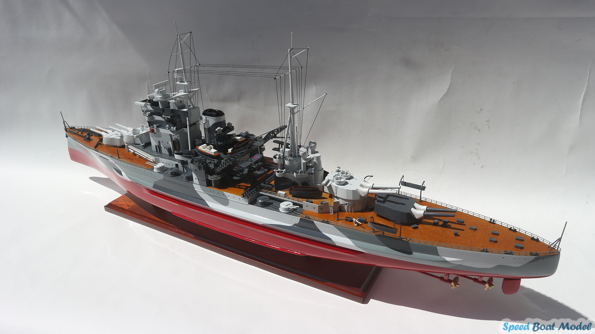 Hms Queen Elizabeth Warship Model 39.3