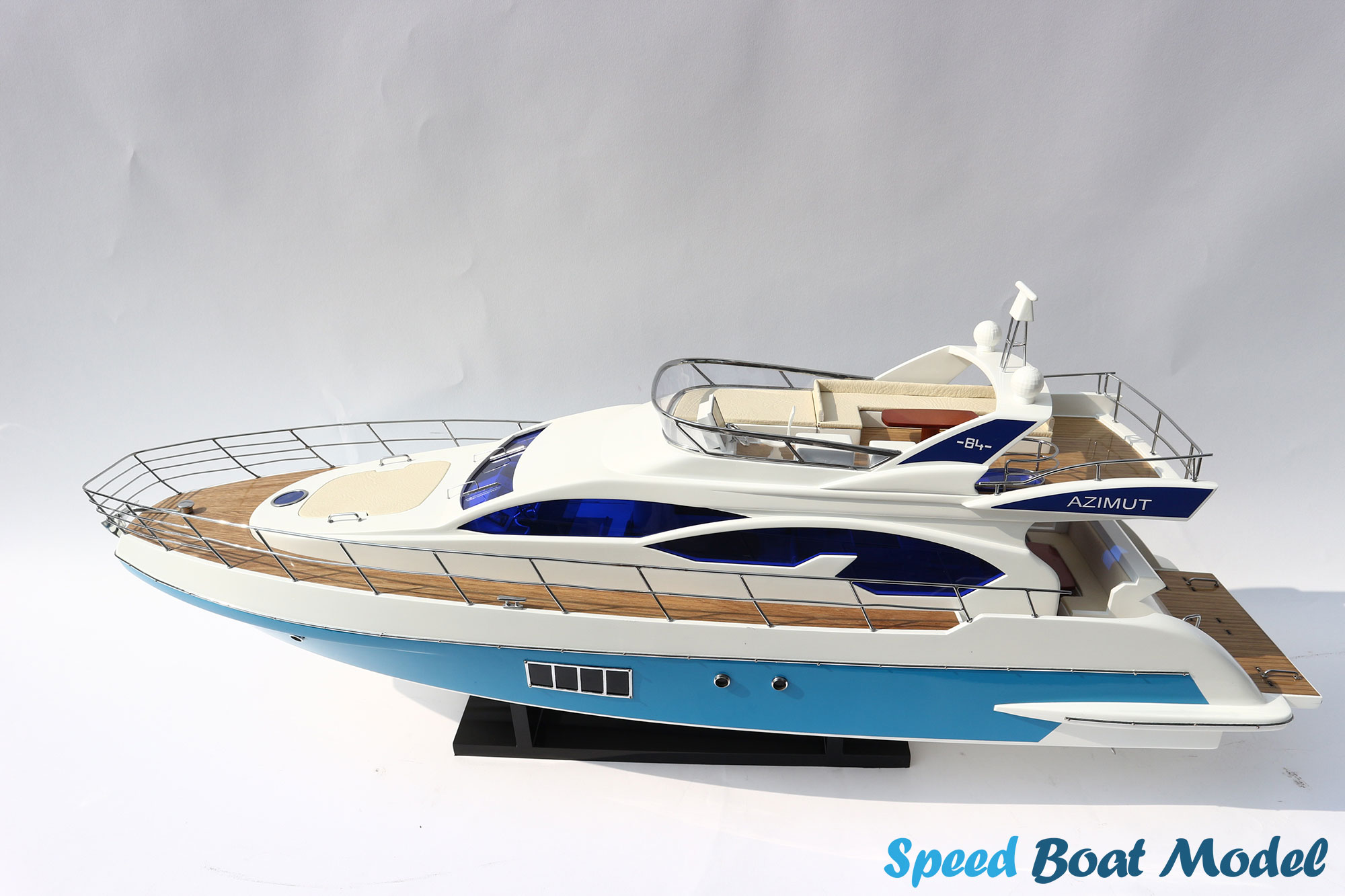 Azimut 64 Flybridge Blue Hull Modern Yacht Model 34.6"