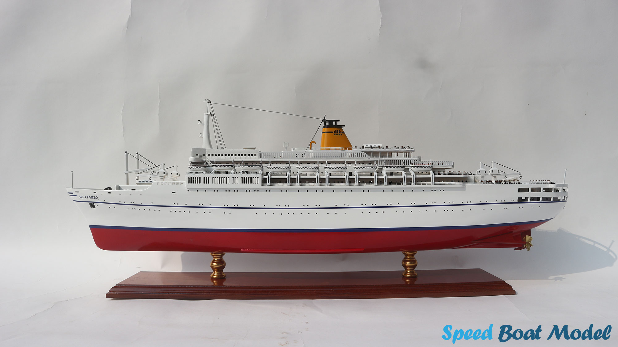 Ms Epomeo Cruise Ship Model 31.1"