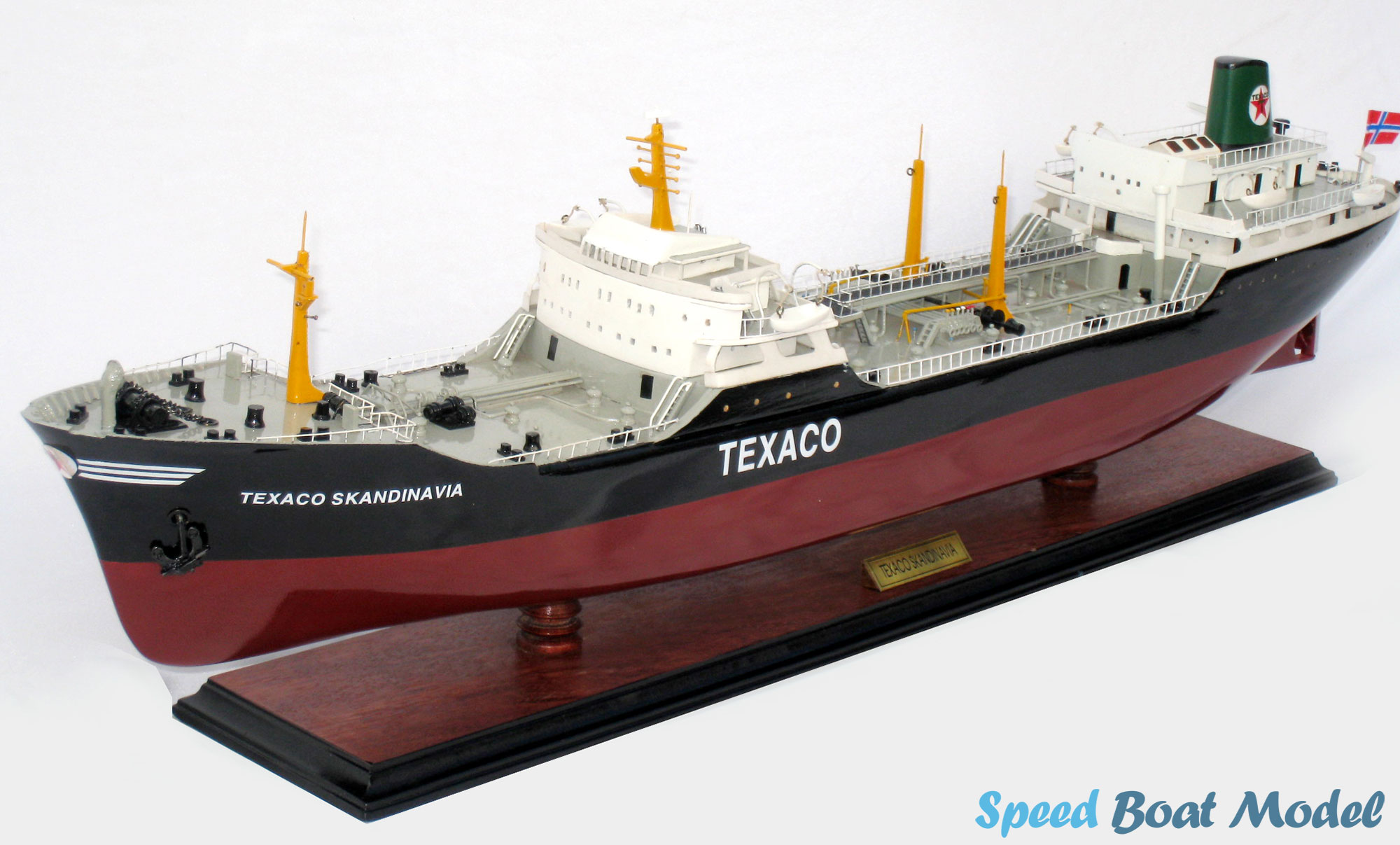 Texaco Skandinavia Commercial Ship Model 31.5"