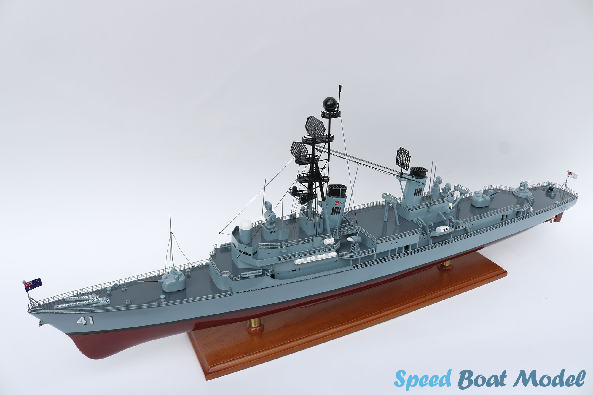 Hmas Brisbane D41 Destroyer Battleship Model 39.7