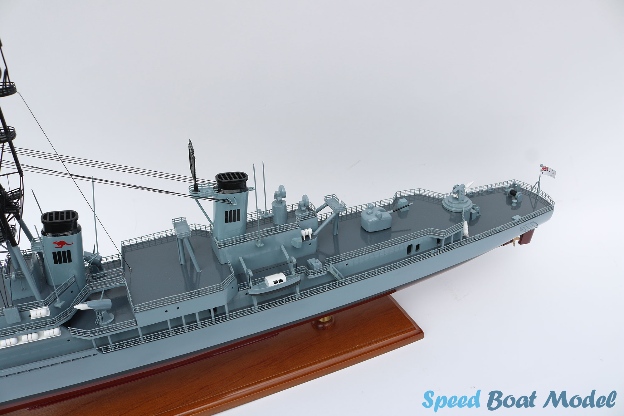 Hmas Brisbane D41 Destroyer Battleship Model 39.7