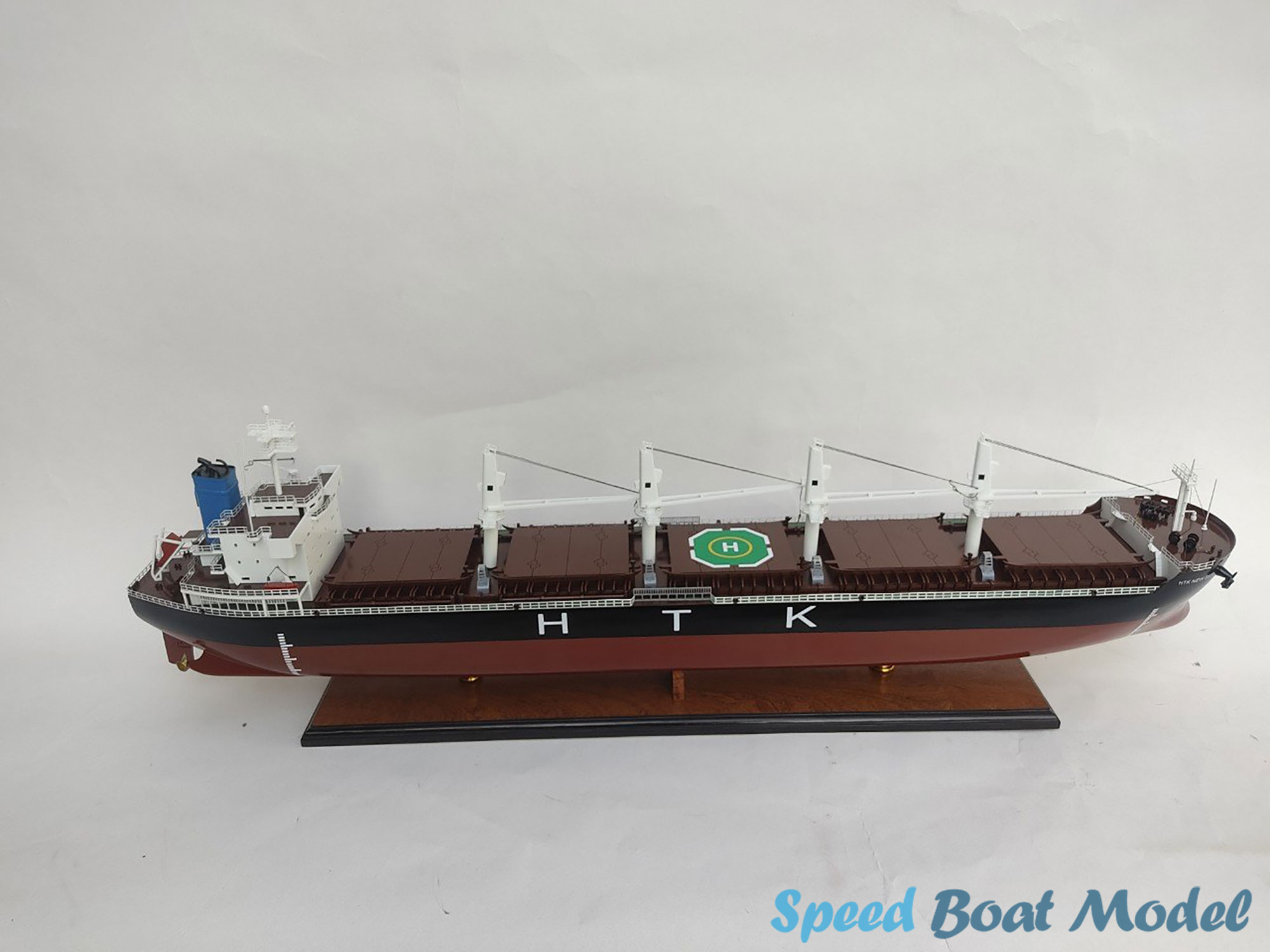 Htk New Sky Commercial Ship Model 39.3