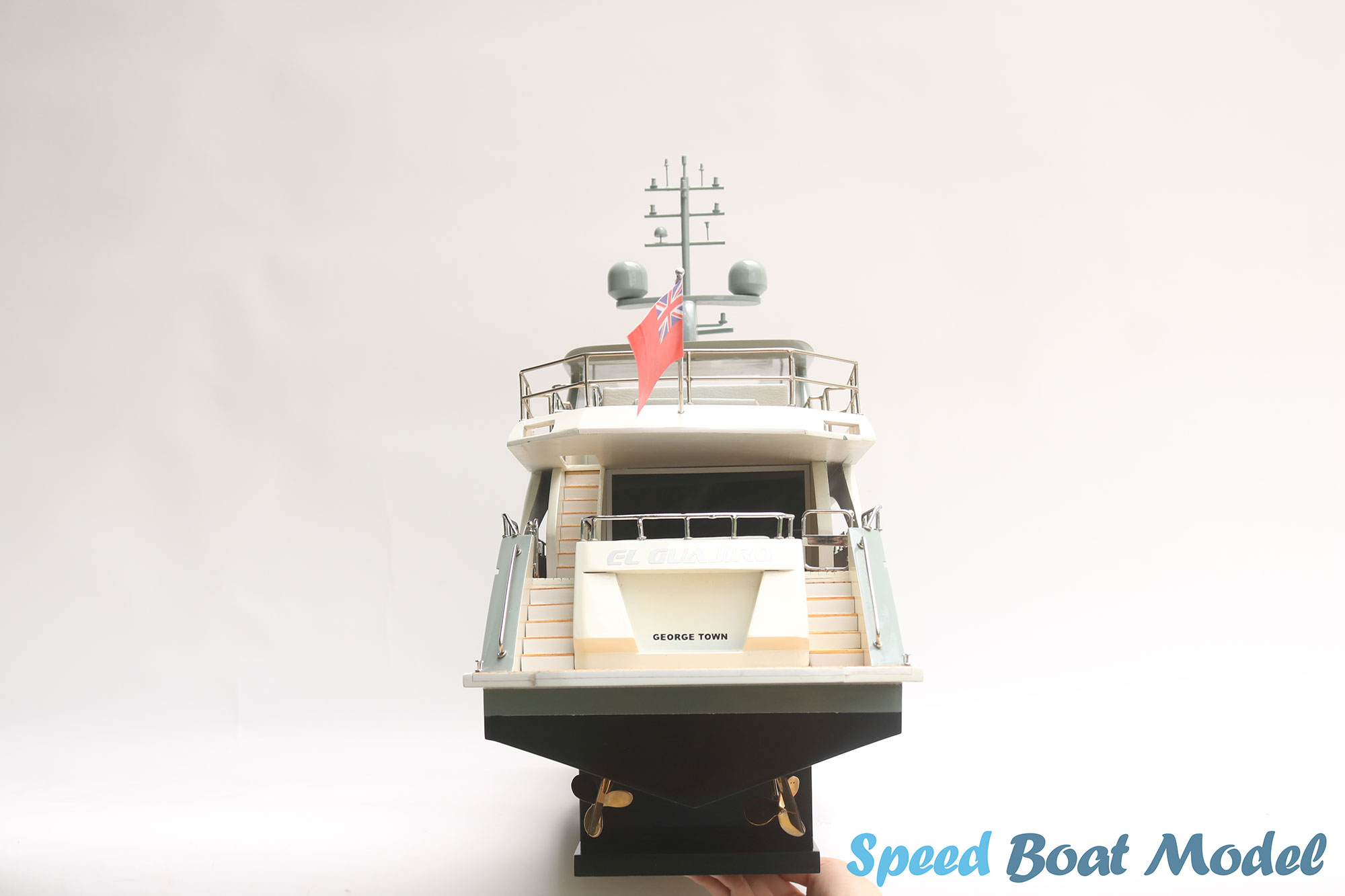 Princess 35m (Grey) Modern Yacht Model 37" 35 Princess 35m (grey) Modern Yacht Model 37