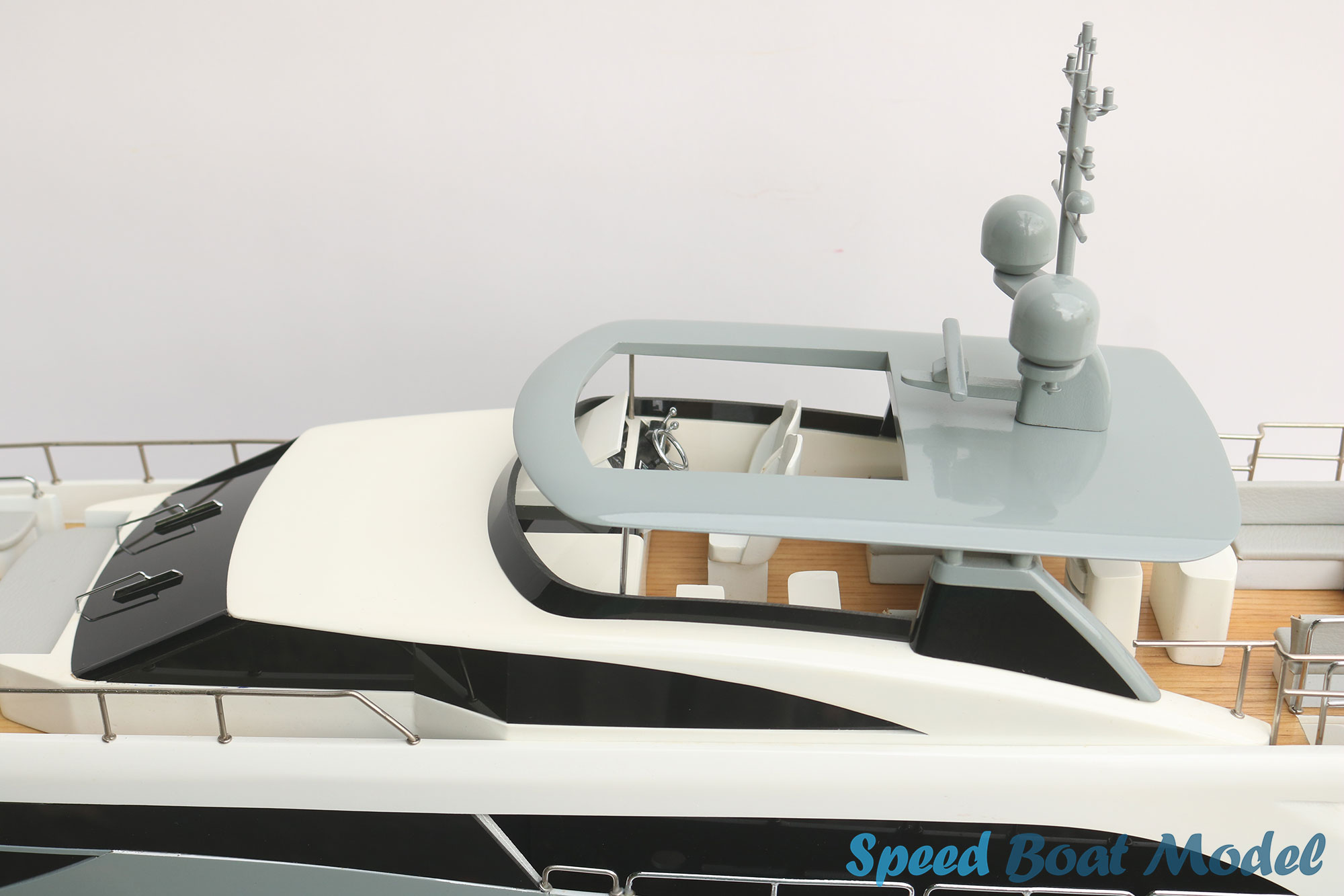 Princess 35m (Grey) Modern Yacht Model 37" 27 Princess 35m (grey) Modern Yacht Model 37