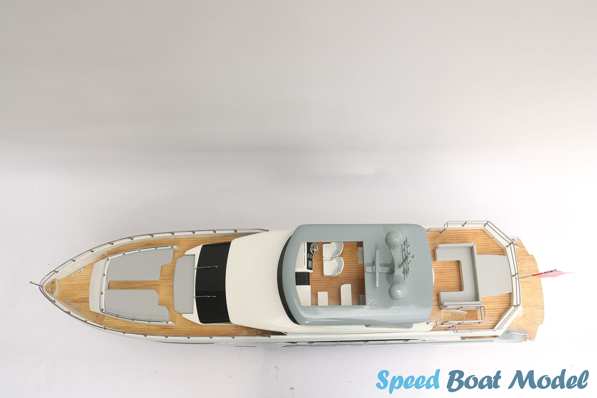 Princess 35m (Grey) Modern Yacht Model 37" 29 Princess 35m (grey) Modern Yacht Model 37