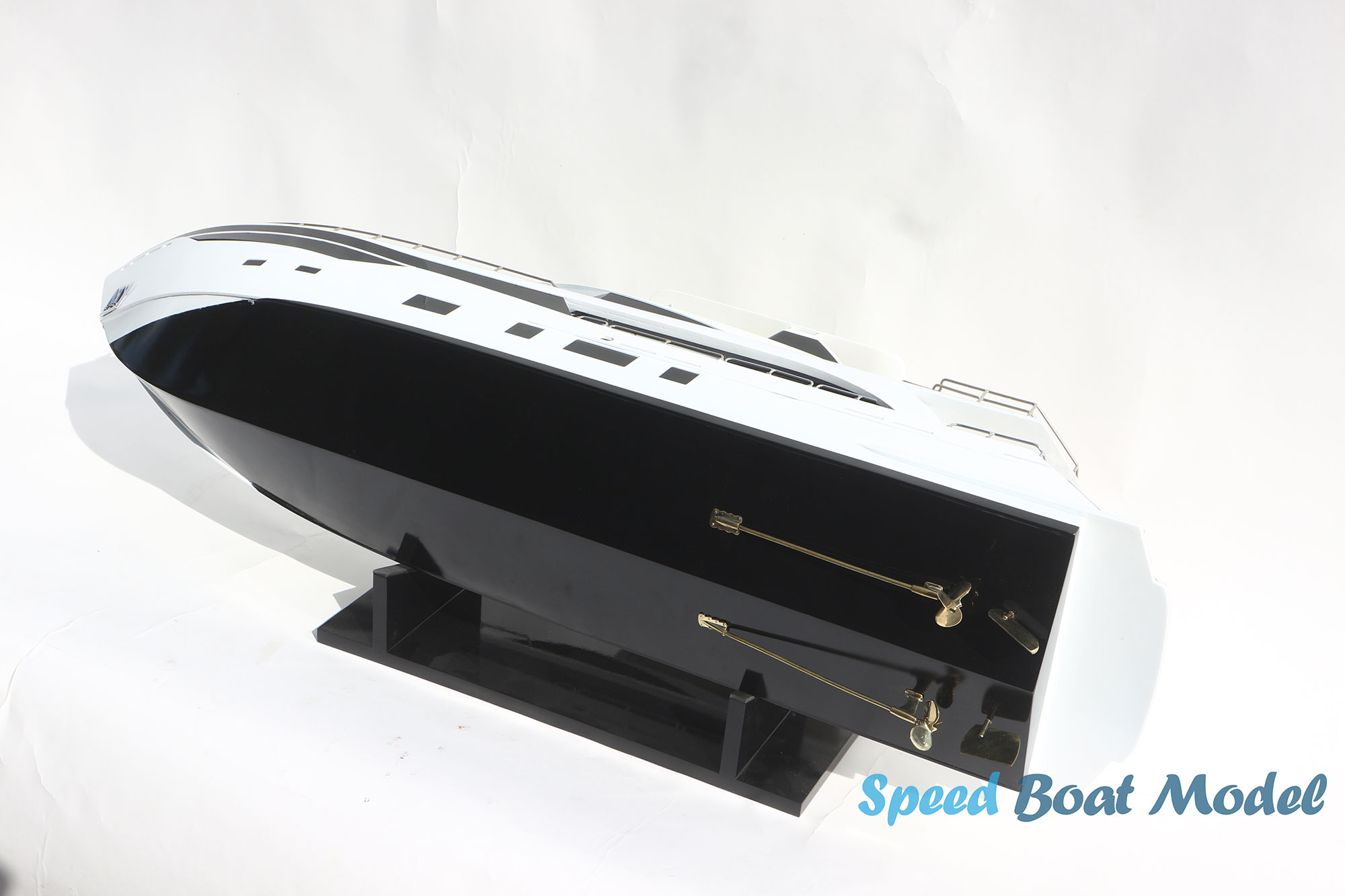 Princess 35m (White) Modern Yacht Model 37" 44 Princess 35m (white) Modern Yacht Model 37
