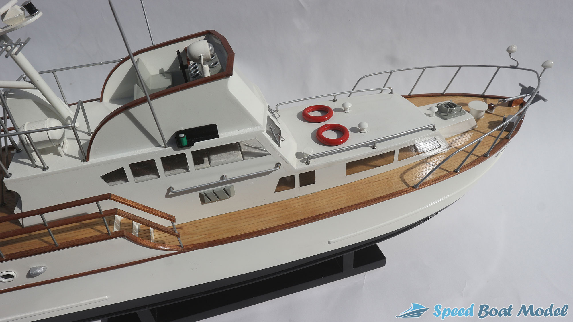Koushin-maru-modern-yacht-model-(12)