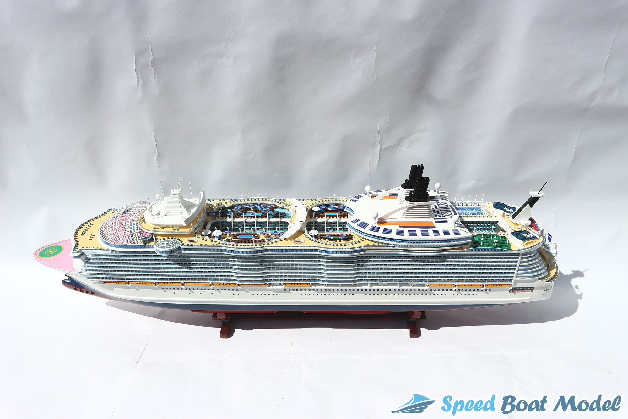 Ms Oasis Of The Seas Cruise Ship Model 44.9"