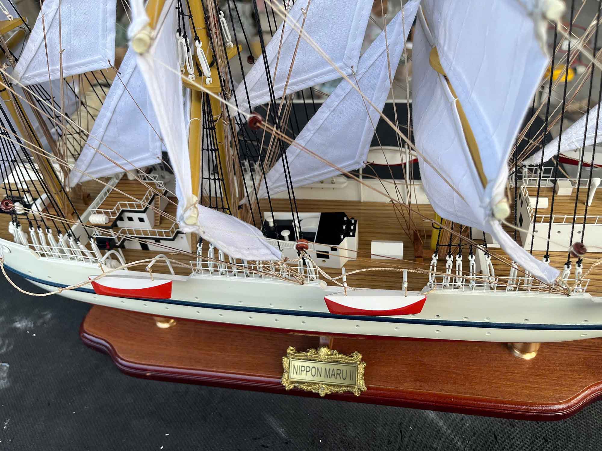 Nippon Maru II 1984 Tall Ship Model 31" 16 Nippon Maru Ii 1984 (14) Speed Boad Model