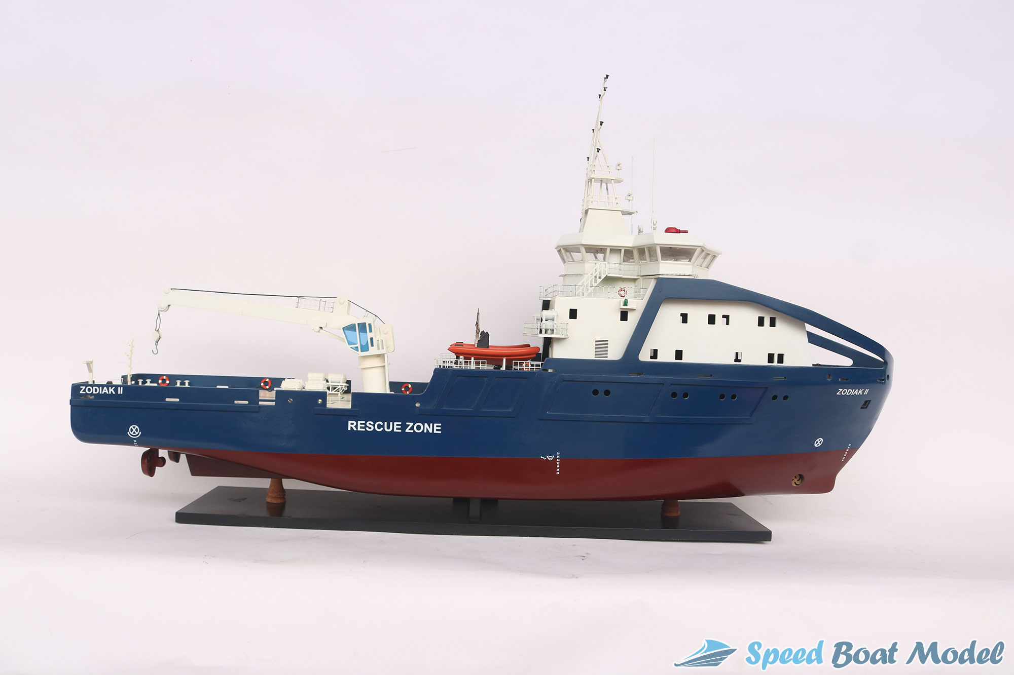 Zodial Ii Commercial Ship Model 39.7