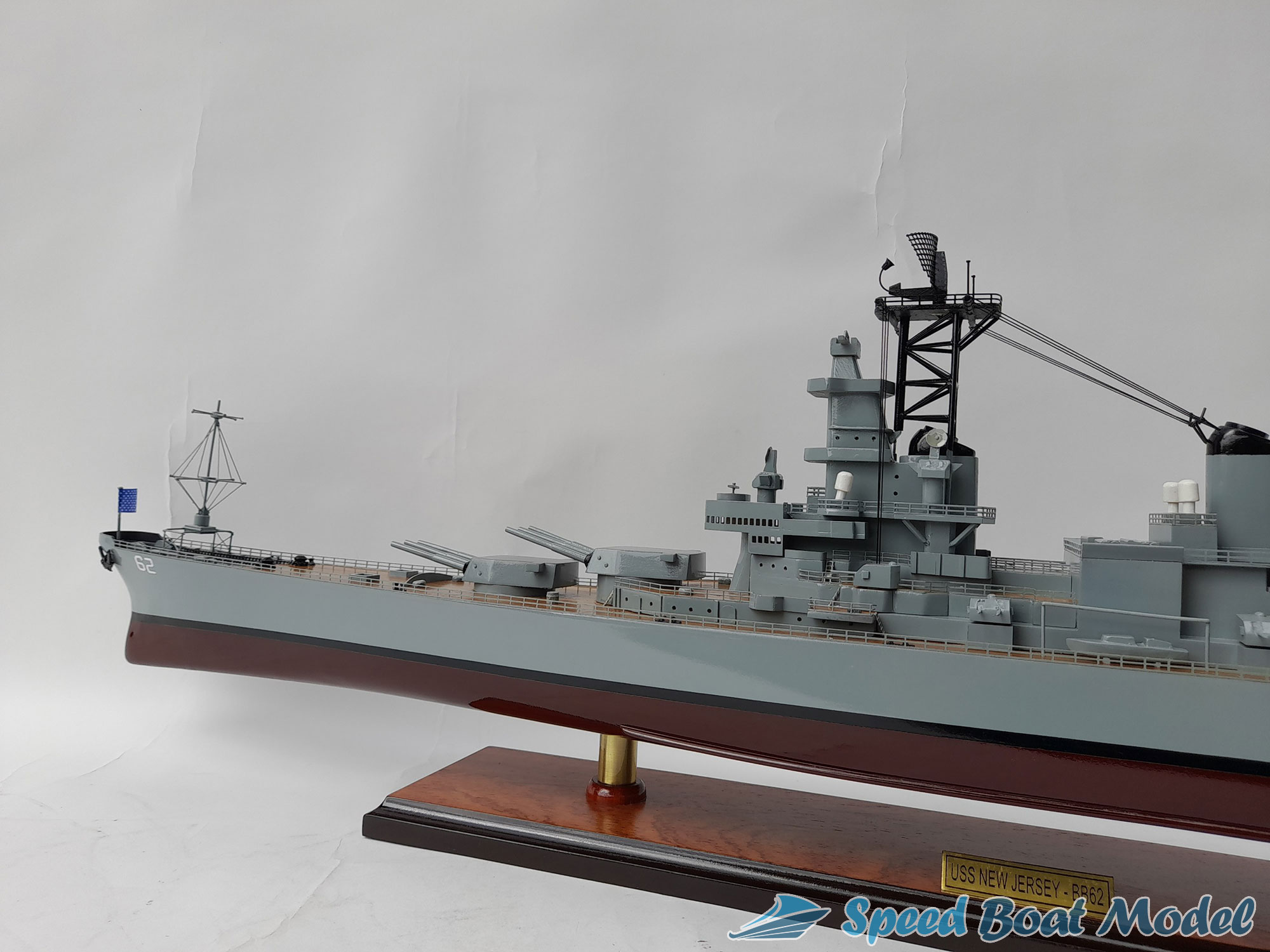Uss New Jersey (bb-62) Battleship Model 39.3