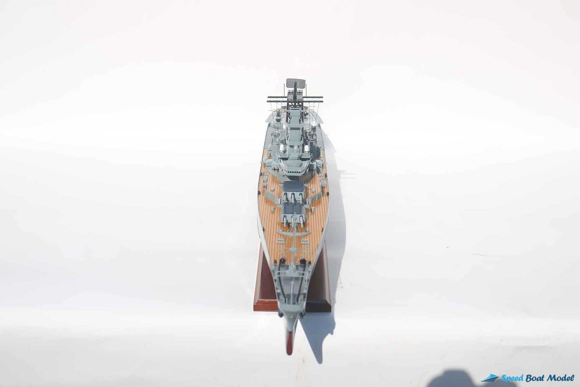 Uss New Jersey (bb-62) Battleship Model (6) Speed Boad Model Uss New Jersey (bb-62) Battleship Model (6) Speed Boad Model
