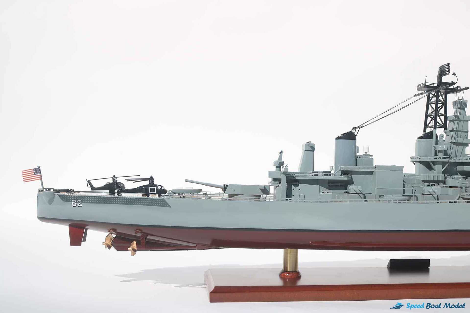 Uss New Jersey (bb-62) Battleship Model (7) Speed Boad Model Uss New Jersey (bb-62) Battleship Model (7) Speed Boad Model