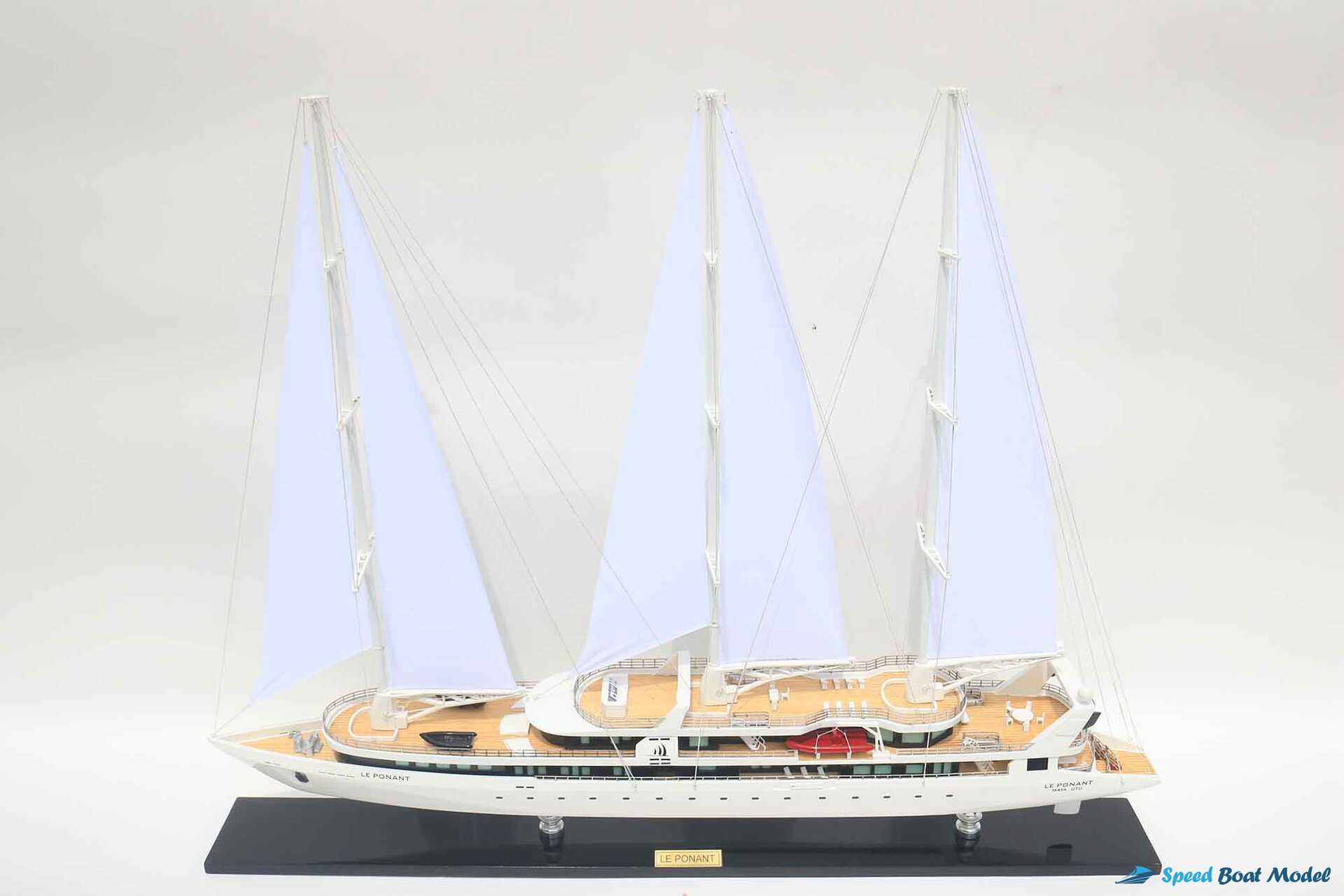 Le Ponant - Black Sole Modern Yatch Model 35.4" 15 Le Ponant – Black Sole Modern Yatch Model (11) Speed Boad Model