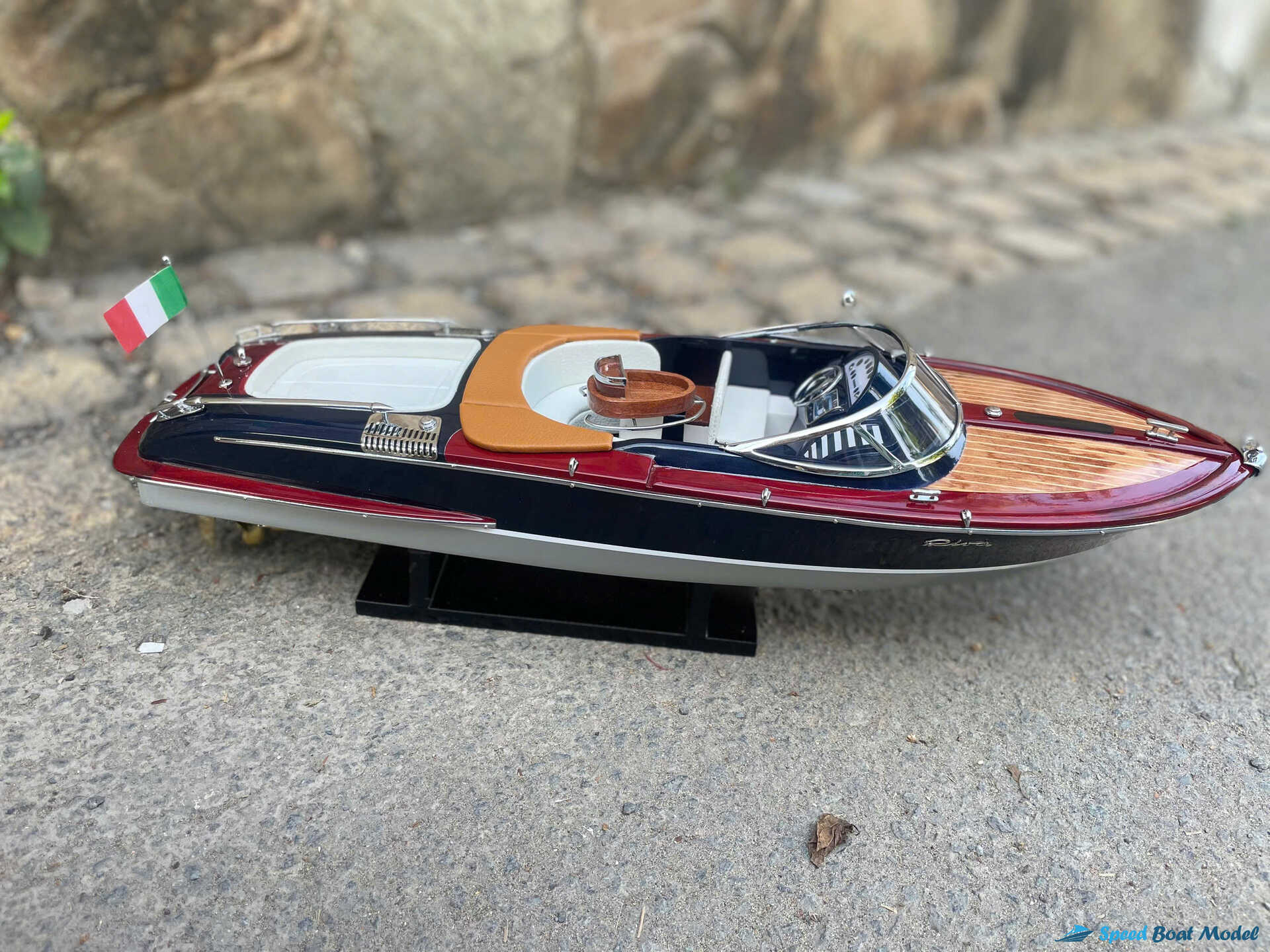 Dark Blue Riva Aquariva Gucci Model (2) Speed Boad Model