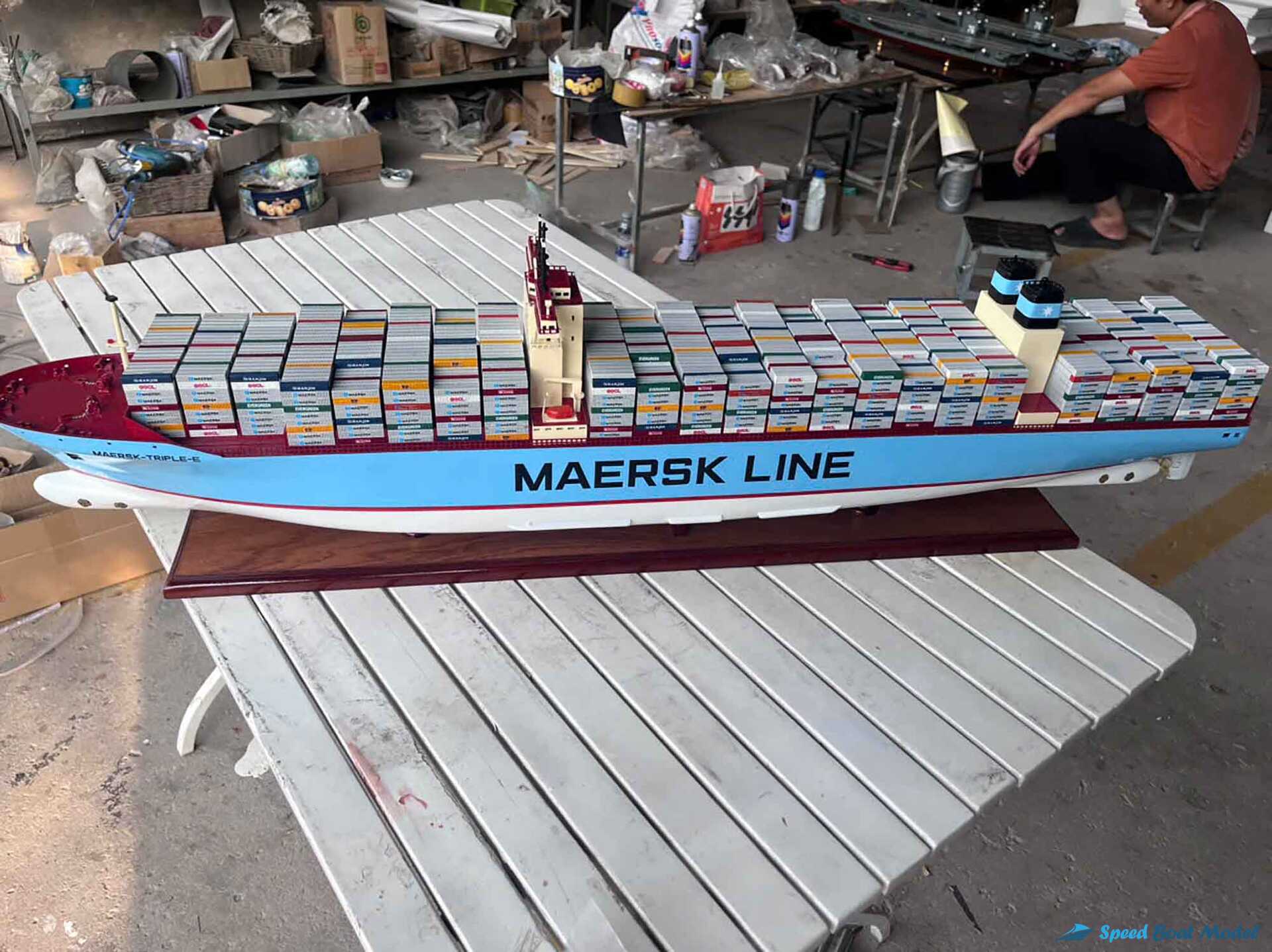 Maersk Triple E Container Ship Model (4) Speed Boad Model Maersk Triple E Container Ship Model (4) Speed Boad Model