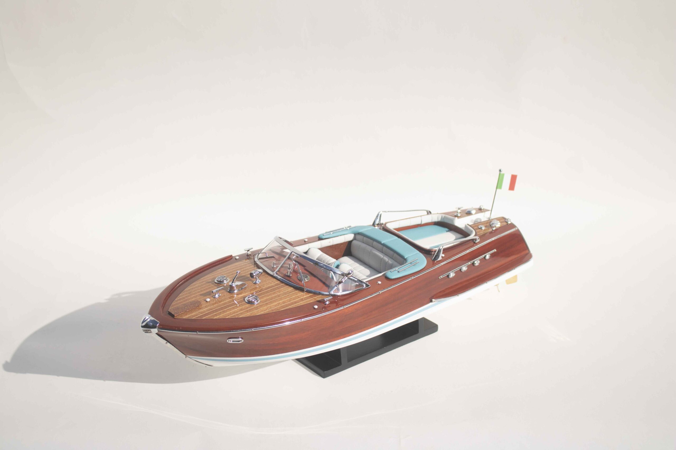Super Riva Lamborghini Speed Boat Model 20" 11 Super Riva Lamborghini Speed Boat Model (8) Speed Boad Model