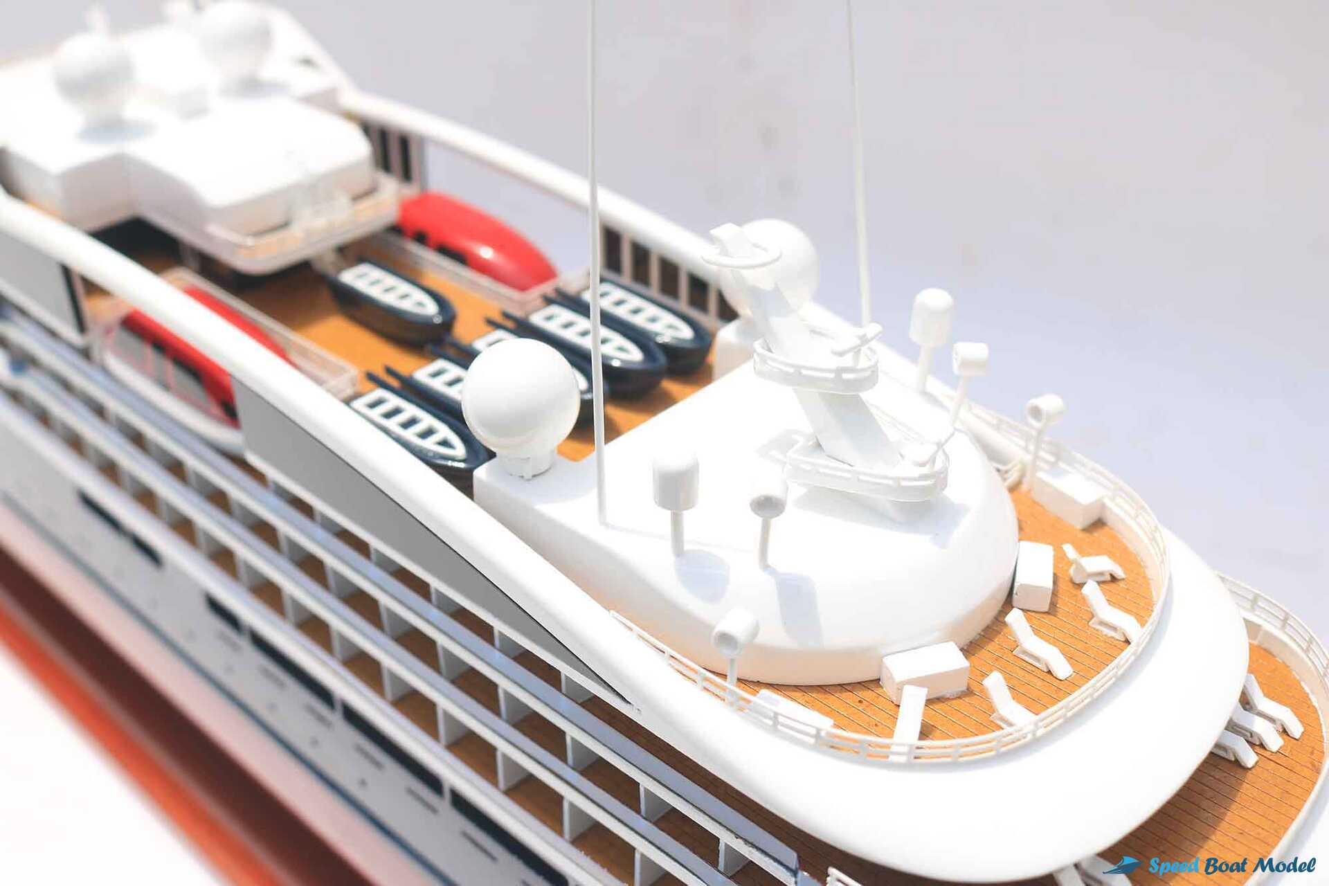 Ponant Explorer Ocean Liner Model (5) Speed Boad Model Ponant Explorer Ocean Liner Model (5) Speed Boad Model