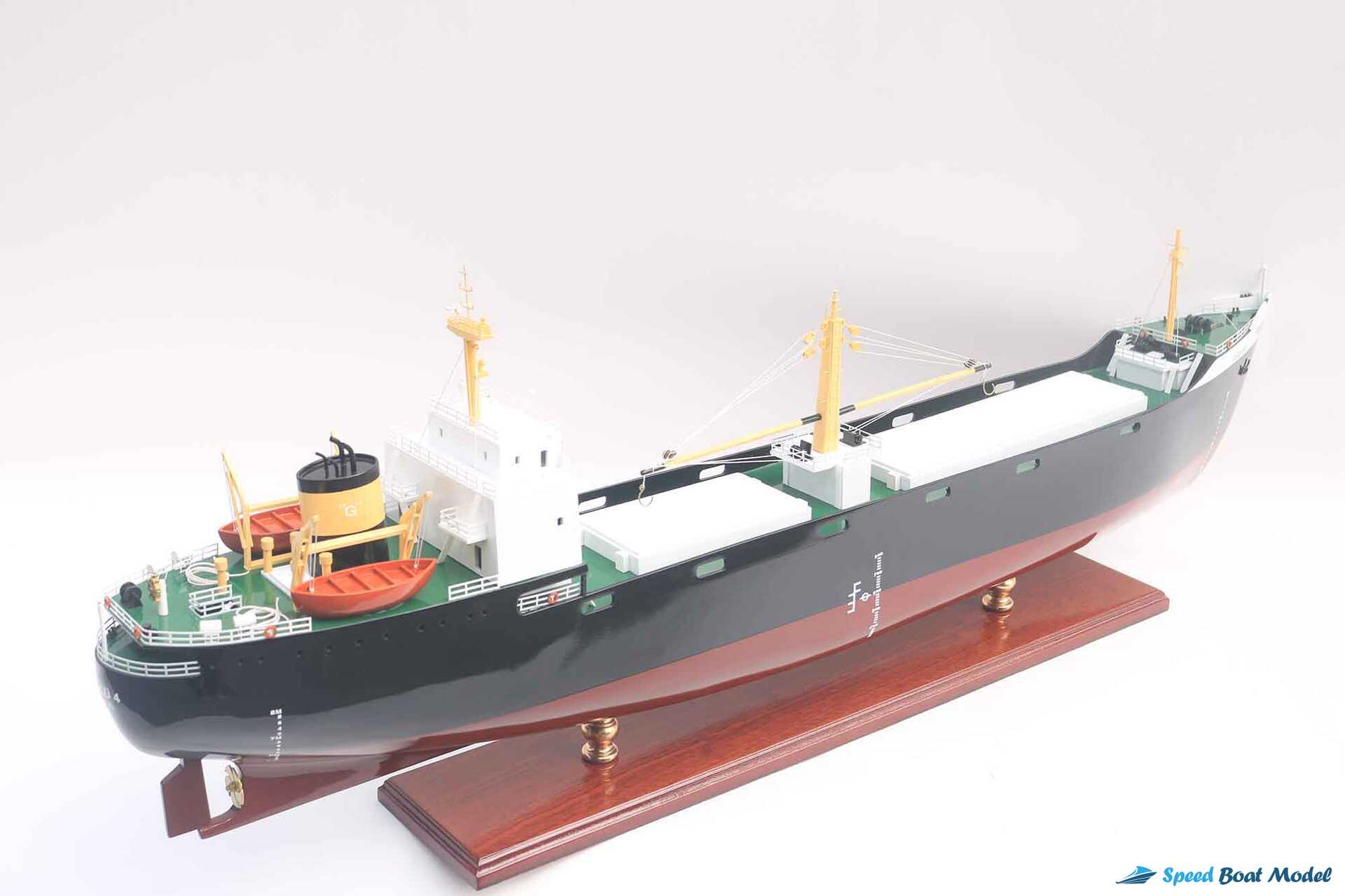 Guclu 4 (reefer) Vessel Model (10) Speed Boad Model