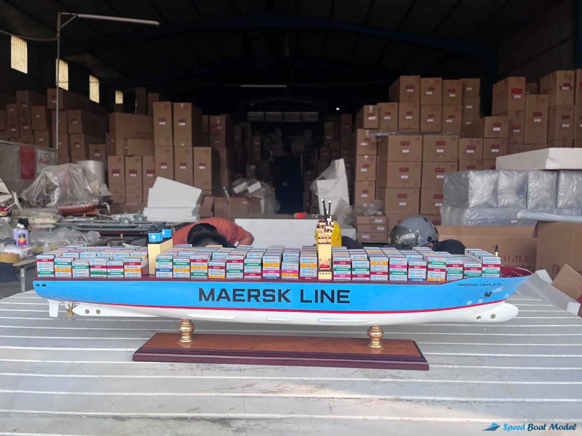 Maersk Triple E – Class Container Ship Model (9) Speed Boad Model Maersk Triple E – Class Container Ship Model (9) Speed Boad Model