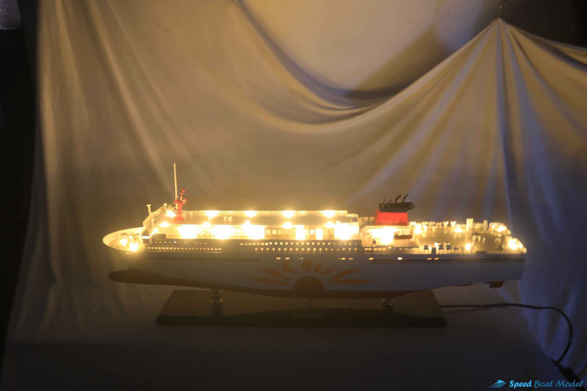 Sunflower Sapporo Ferry Boat Model With Light (9) Speed Boad Model Sunflower Sapporo Ferry Boat Model With Light (9) Speed Boad Model