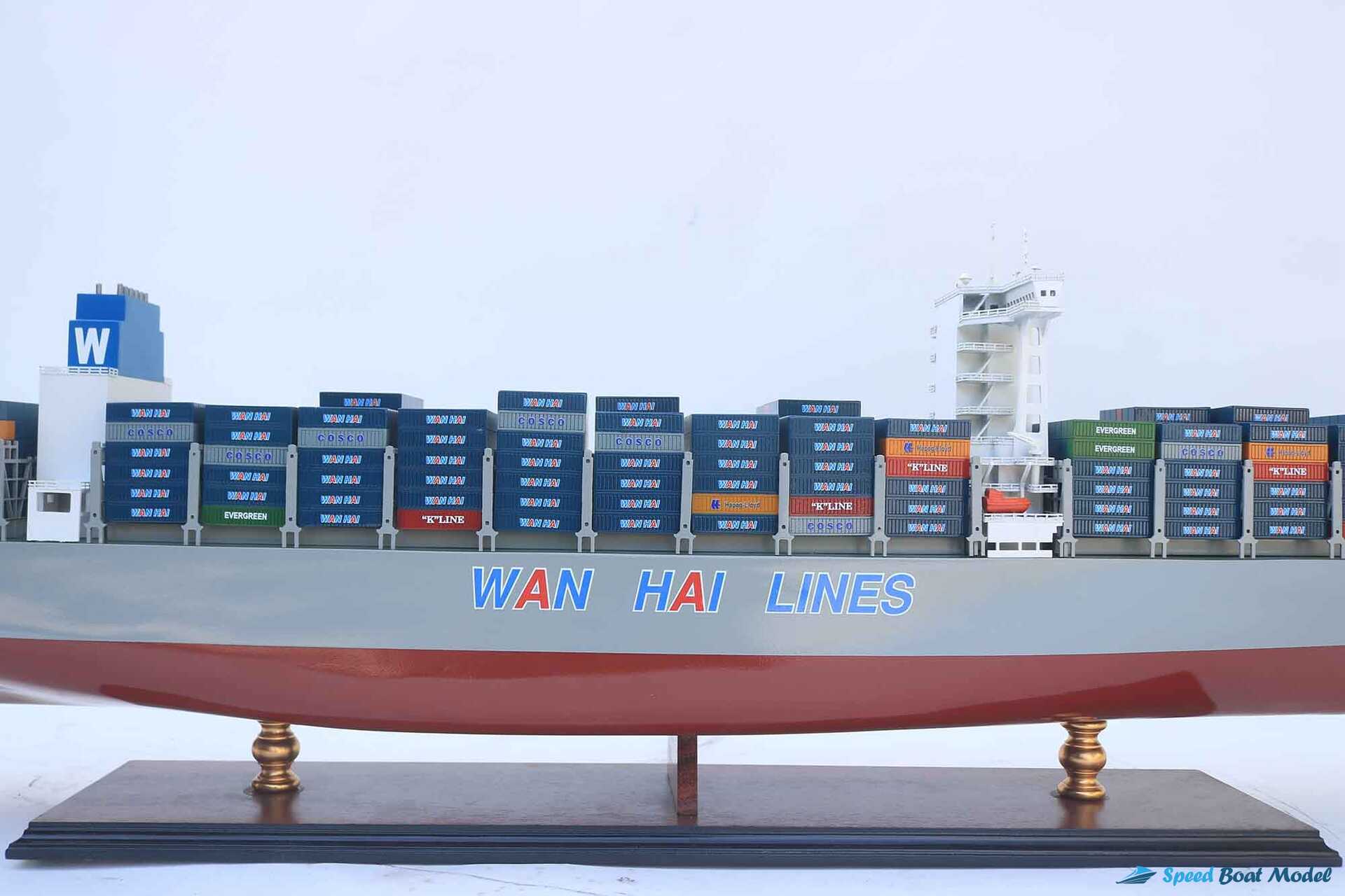 Wan Hai A03 Container Ship Model (3) Speed Boad Model Wan Hai A03 Container Ship Model (3) Speed Boad Model