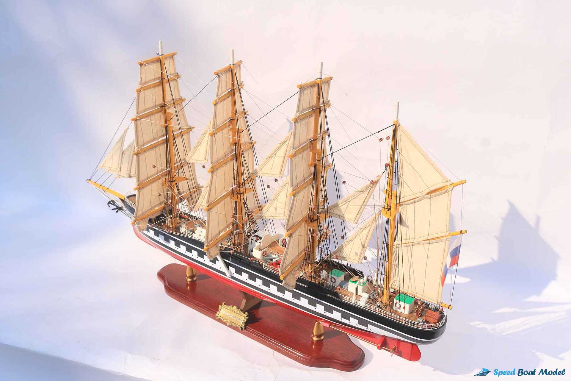 Kruzenshtern Salling Vessel Model (4) Speed Boad Model Kruzenshtern Salling Vessel Model (4) Speed Boad Model