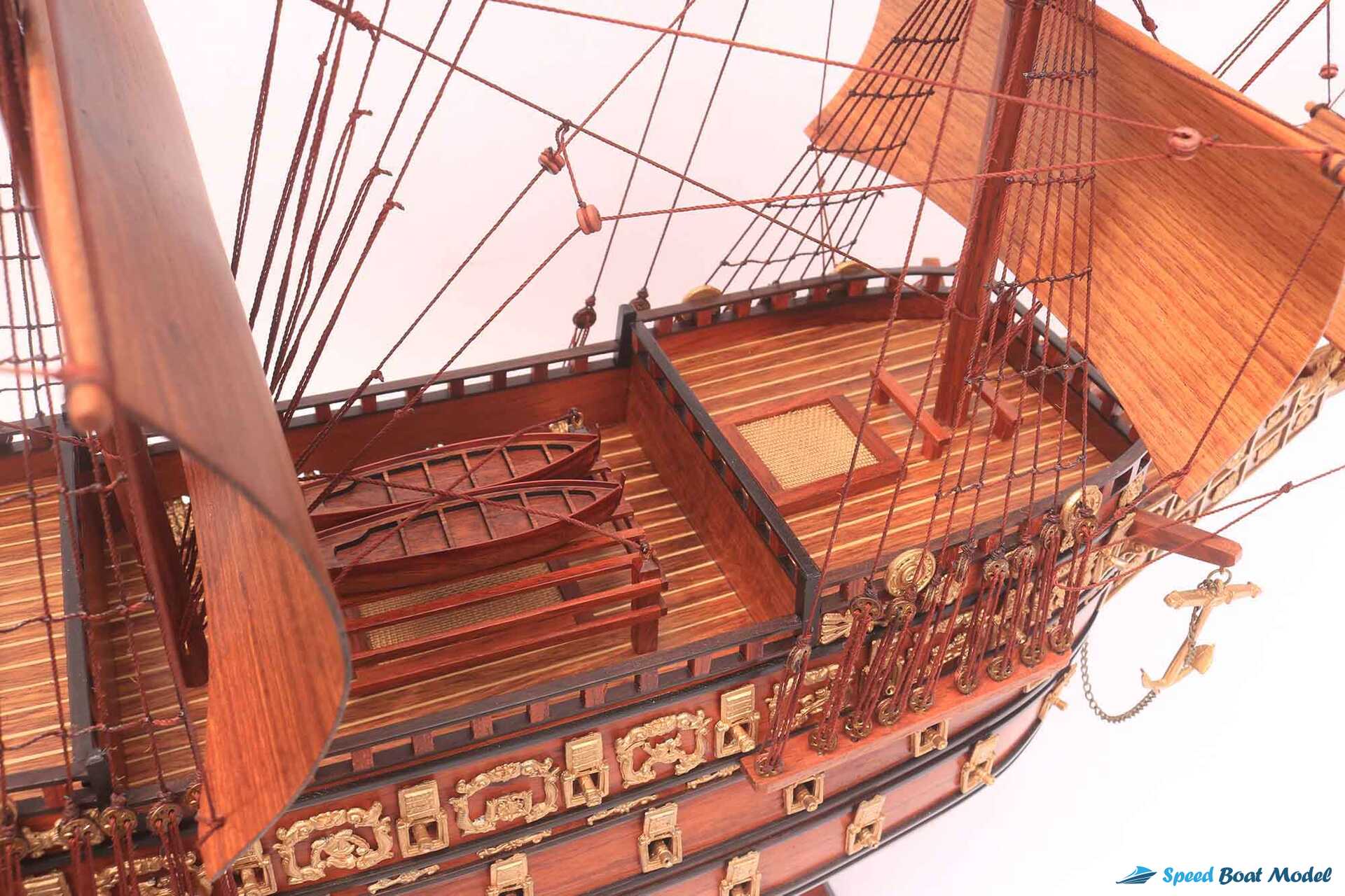 Sovereign Of The Seas – Special Edition (rosewood) (2) Speed Boad Model Sovereign Of The Seas – Special Edition (rosewood) (2) Speed Boad Model