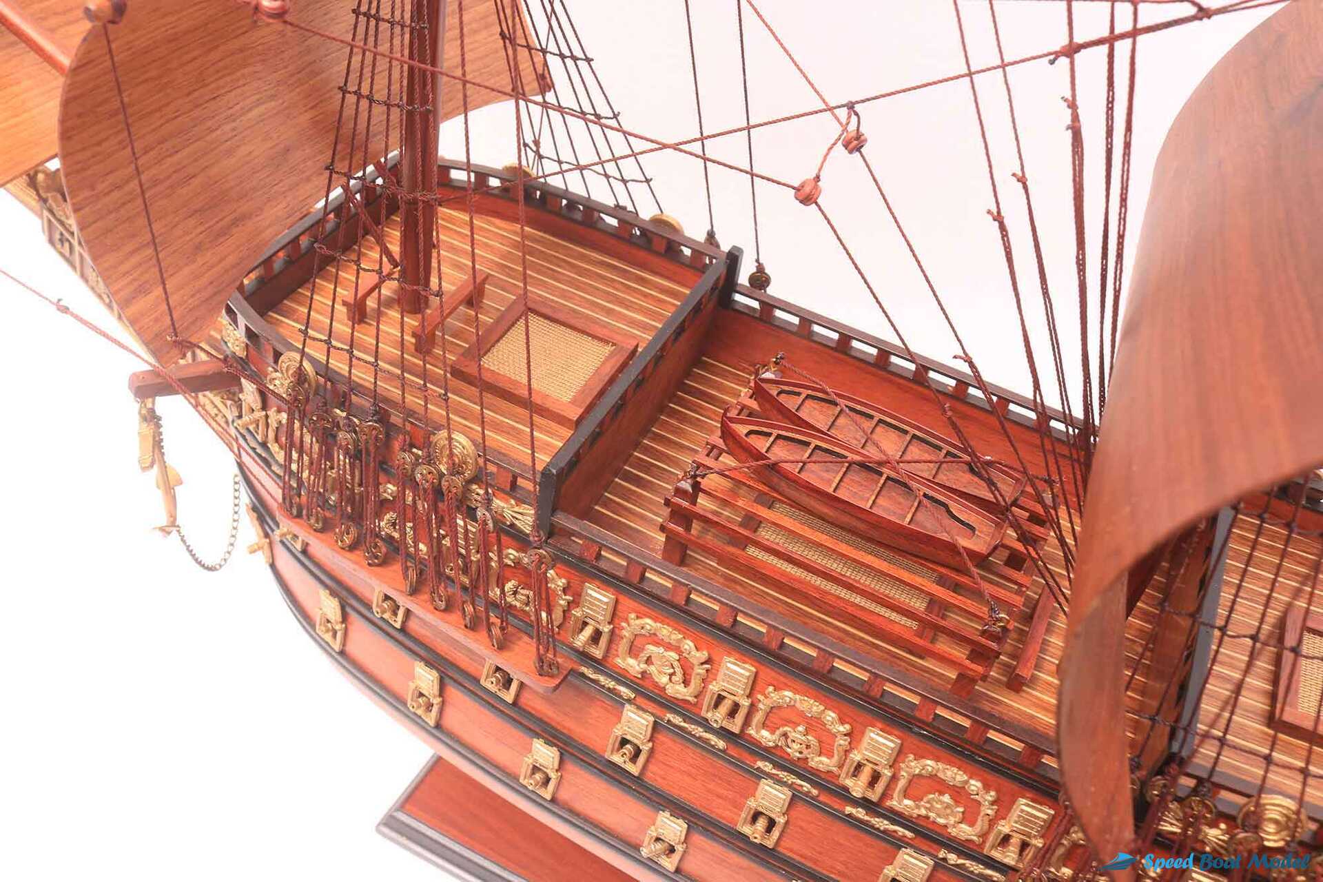 Sovereign Of The Seas – Special Edition (rosewood) (8) Speed Boad Model Sovereign Of The Seas – Special Edition (rosewood) (8) Speed Boad Model