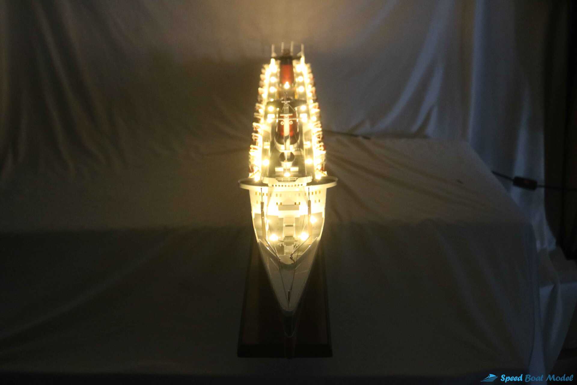 Ss France Special Edition With Lights Model (1) Speed Boad Model Ss France Special Edition With Lights Model (1) Speed Boad Model