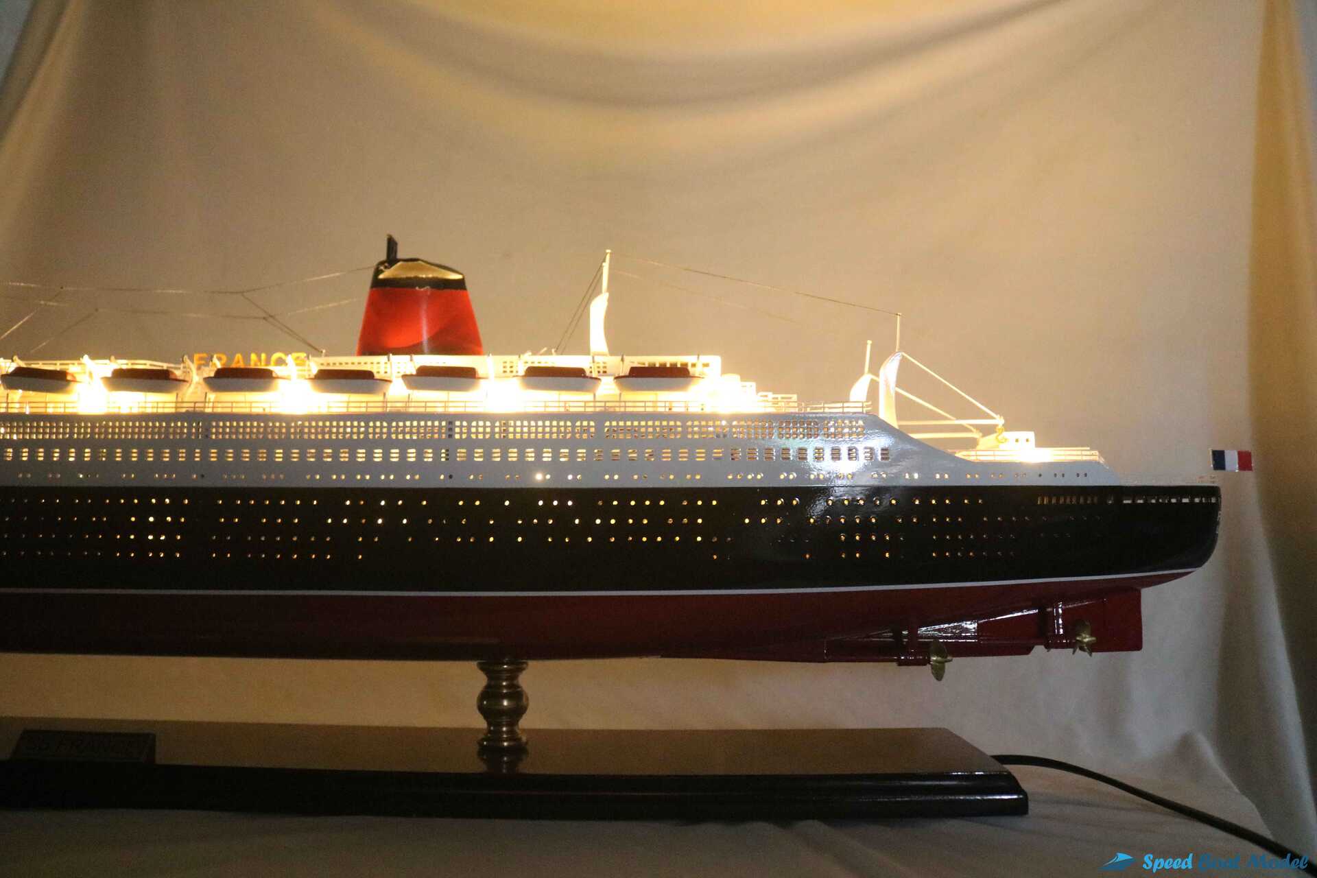 Ss France Special Edition With Lights Model (3) Speed Boad Model Ss France Special Edition With Lights Model (3) Speed Boad Model